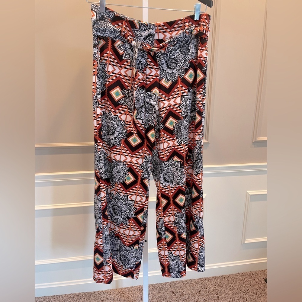 New York & Company 8 wide leg pants printed belted aztec bright floral colorful